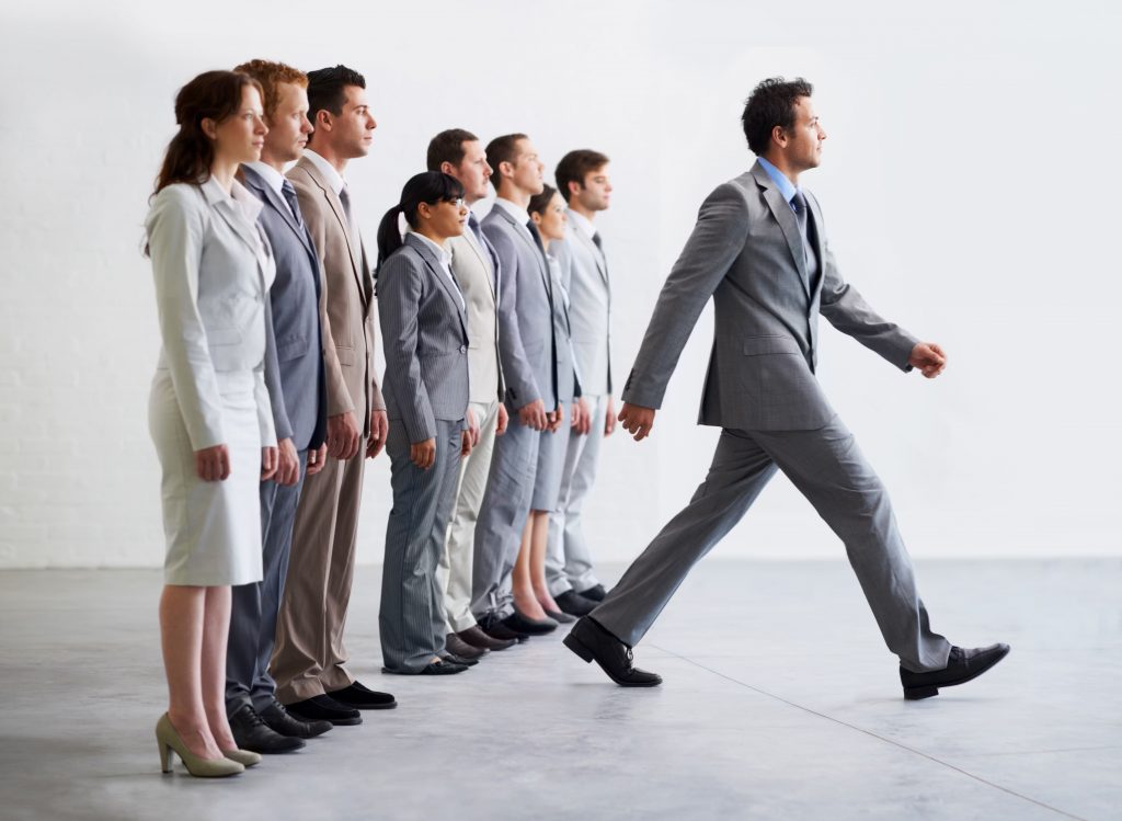 Grafik von Sinnbild mit menschen für politische Willensbildung